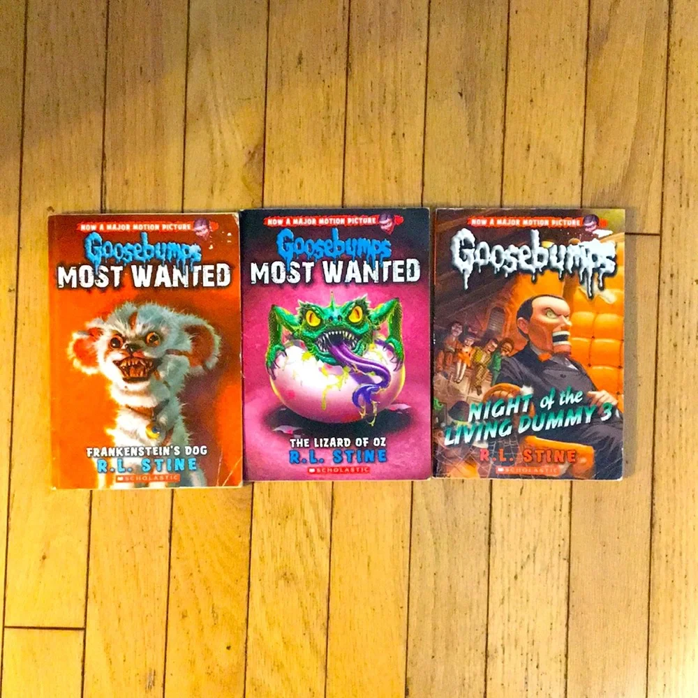 3 Pack of RL Stine’s Goosebumps books GUC Good Condition